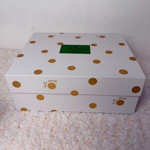 Kate Spade‎ Gold Polka Dot White magnetic Box
